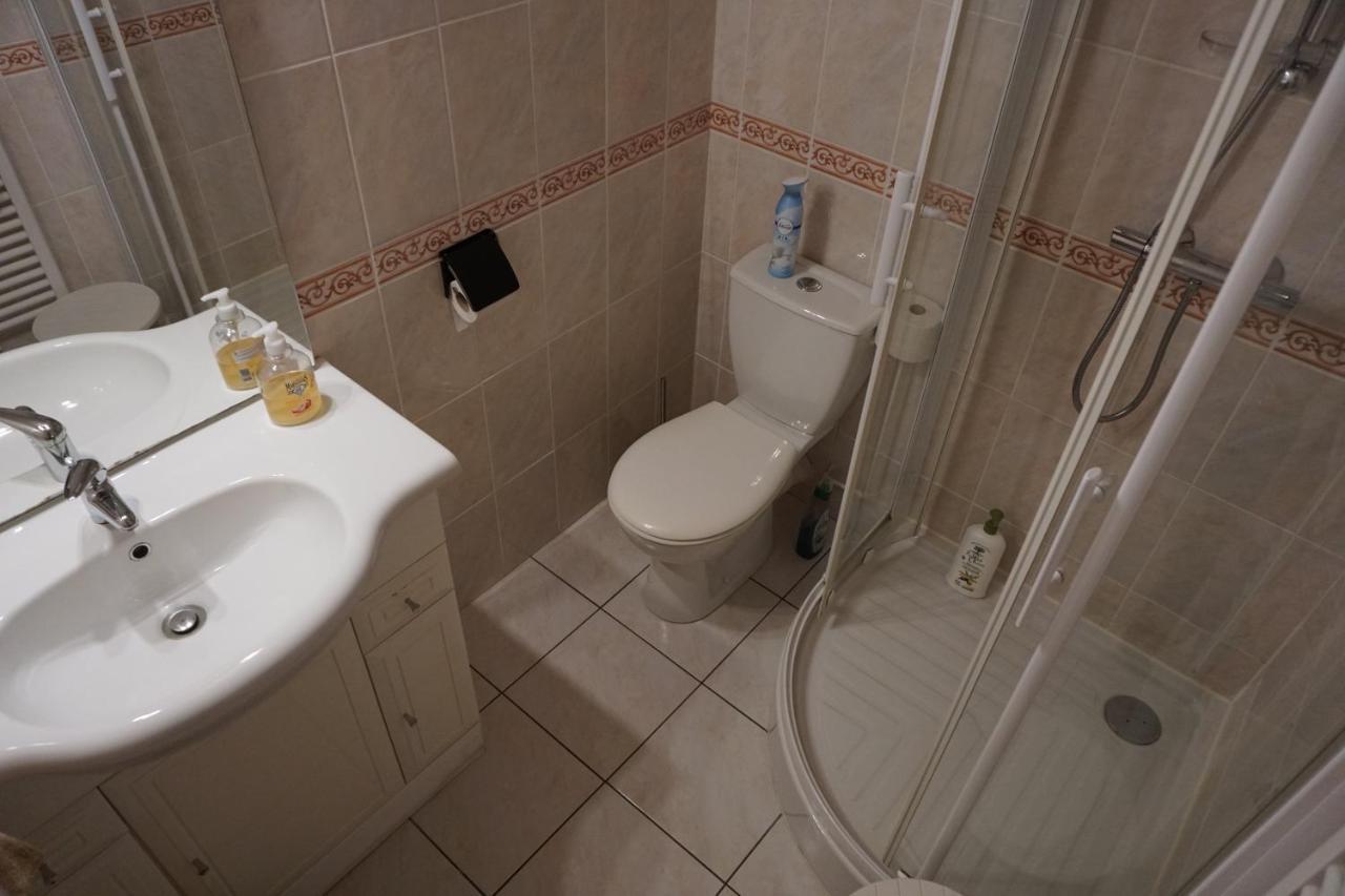 Chambres D'Hotes Kerioret Izella Kerlaz 외부 사진